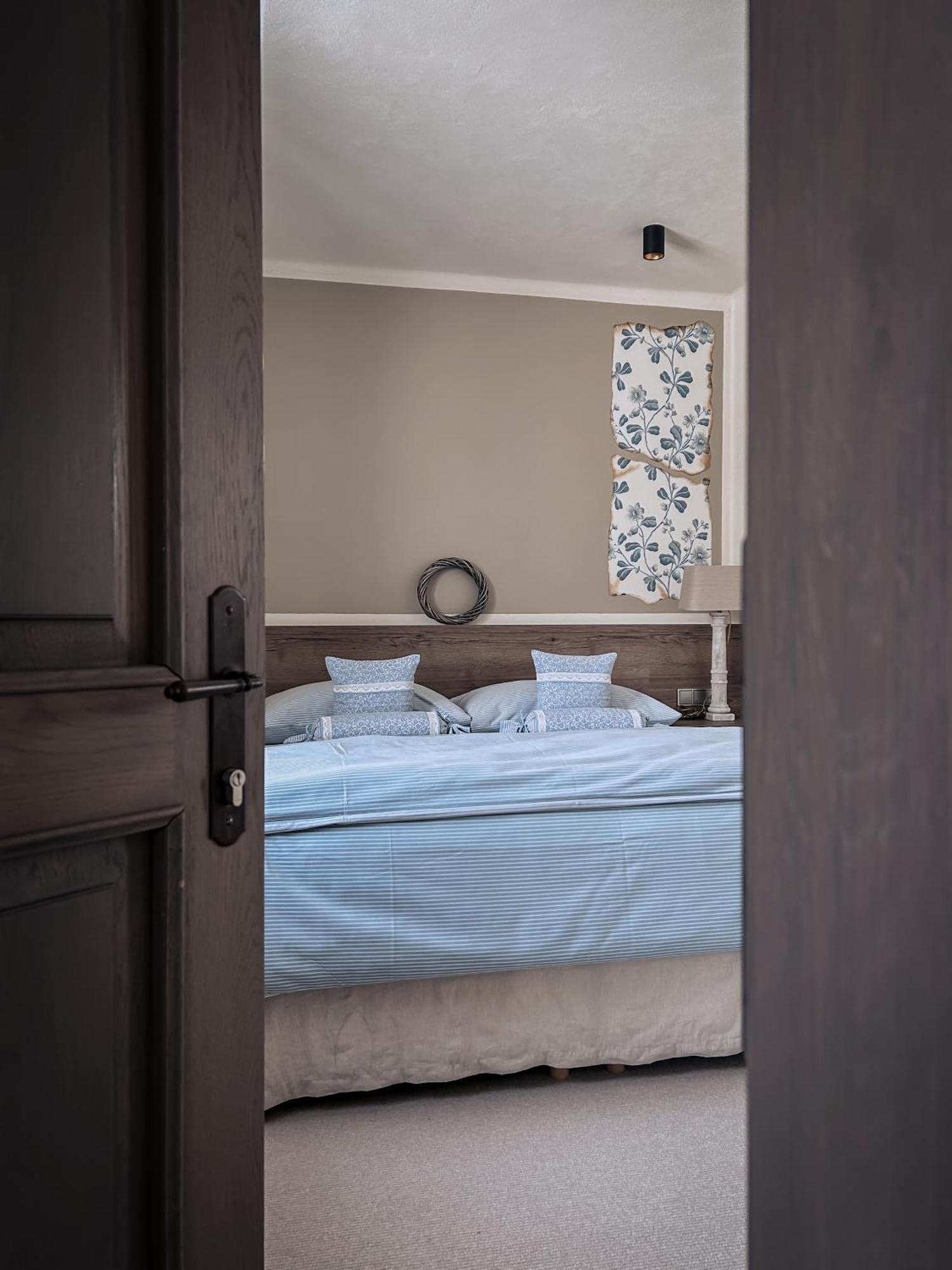 Statek Blatiny Hotel Sněžné Cameră foto