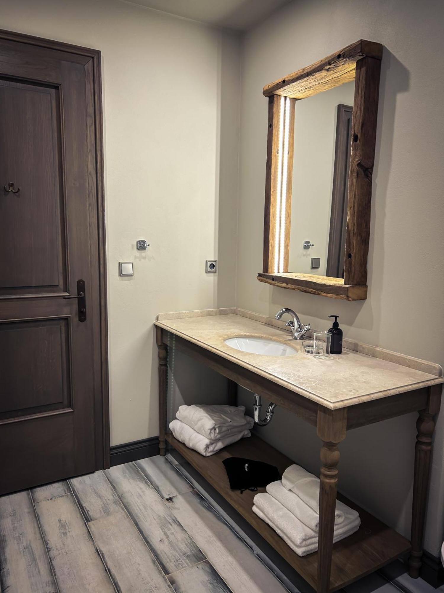 Statek Blatiny Hotel Sněžné Cameră foto